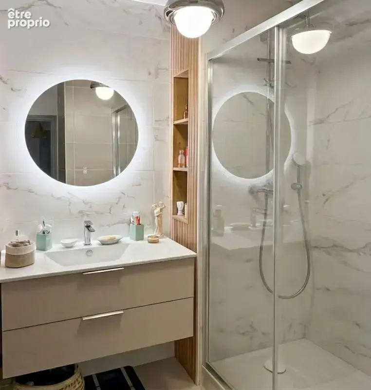 À Vendre à Uzès- Appartement T4 70m2 avec stationnement - photo 7