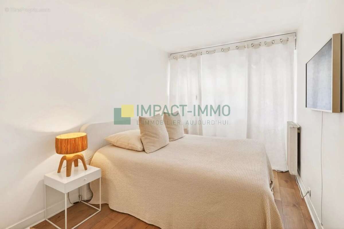 Appartement à CLICHY