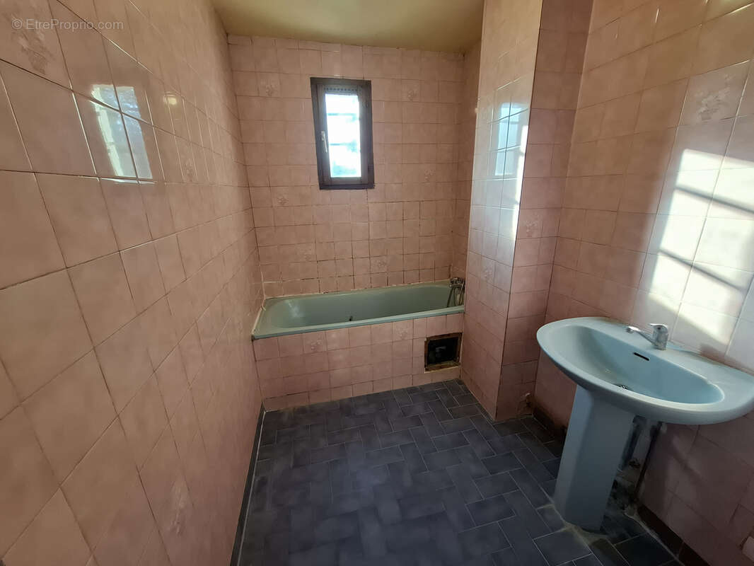 Maison à COULOMMIERS