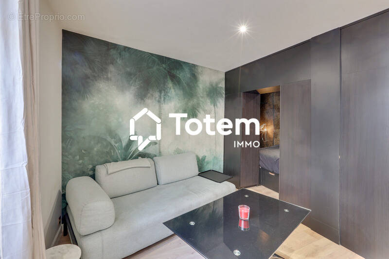 Appartement à NEUILLY-SUR-SEINE