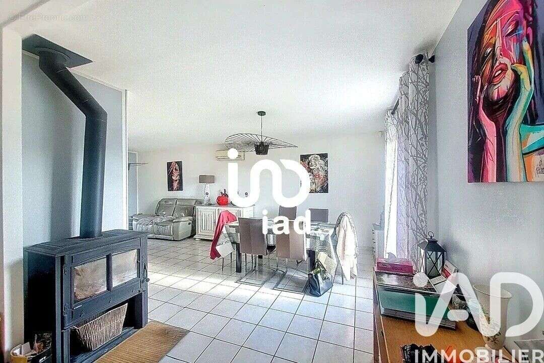 Photo 2 - Maison à SAINT-MICHEL-DE-VOLANGIS