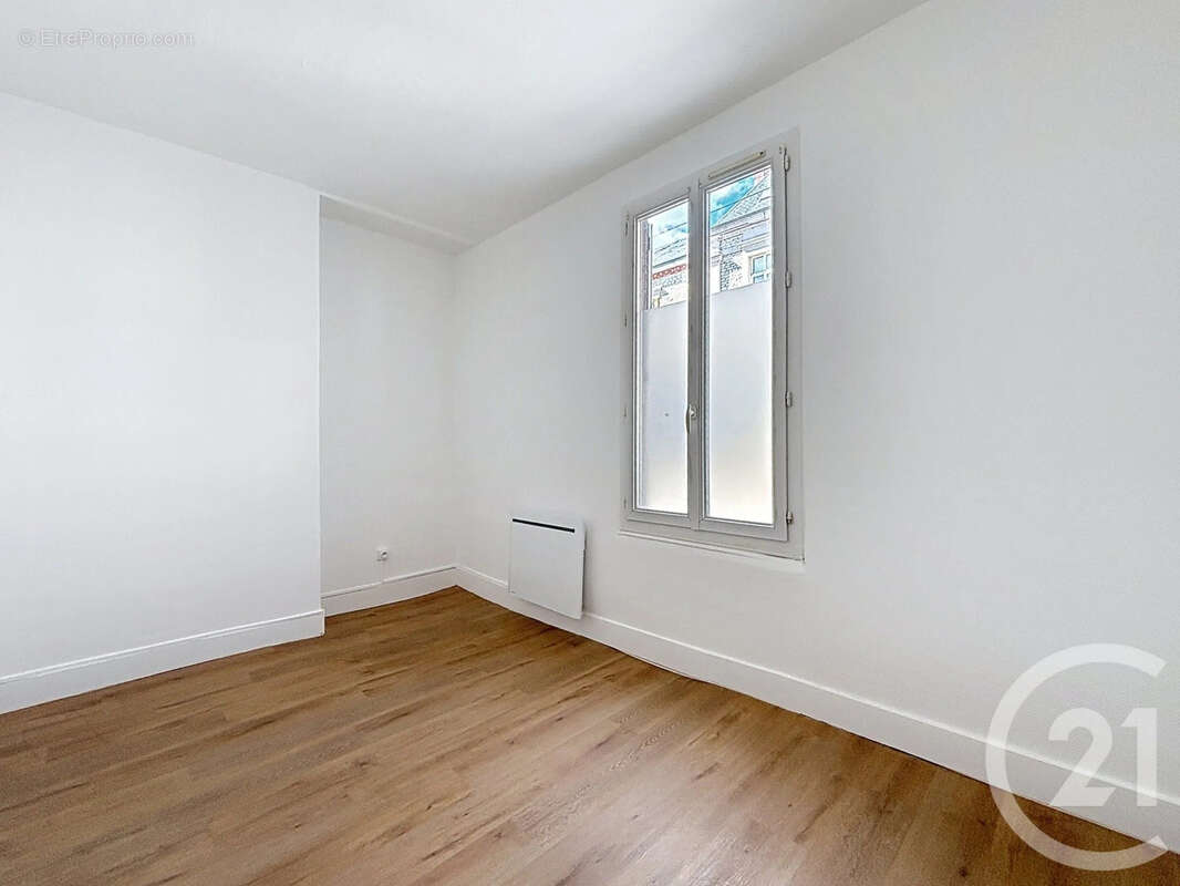 Appartement à SAINTE-SAVINE
