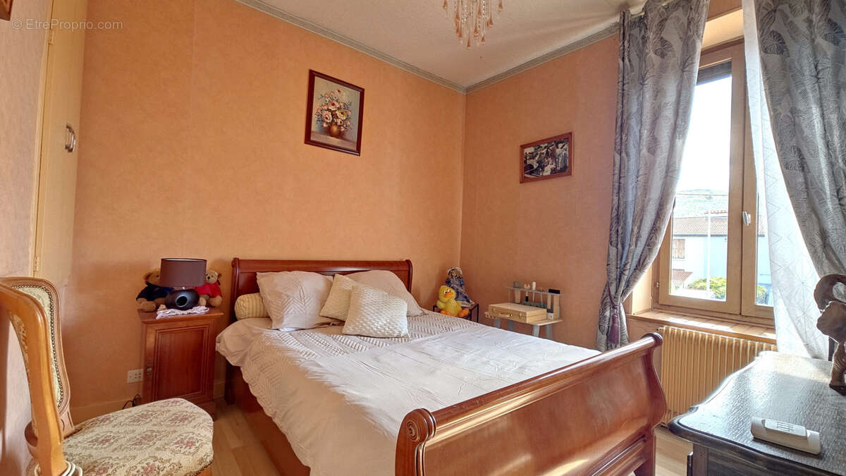 Maison à CLERMONT-FERRAND