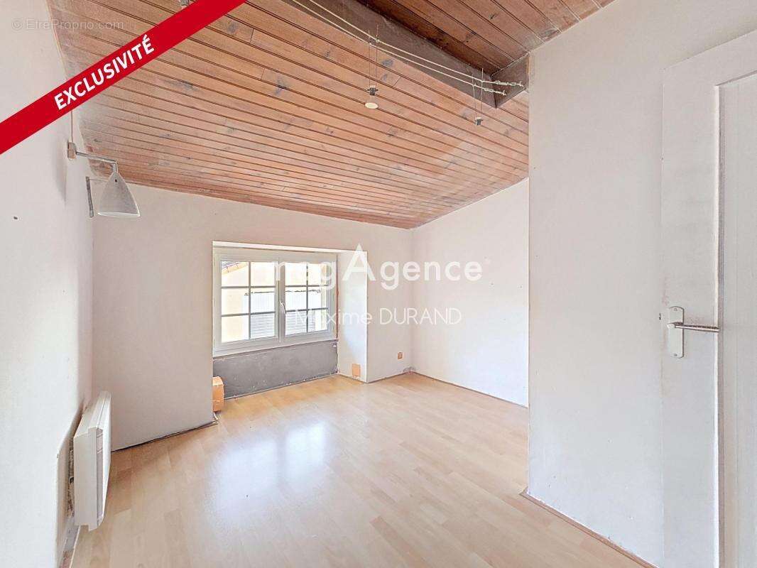 Maison à SAINT-CHRISTOPHE-DU-BOIS