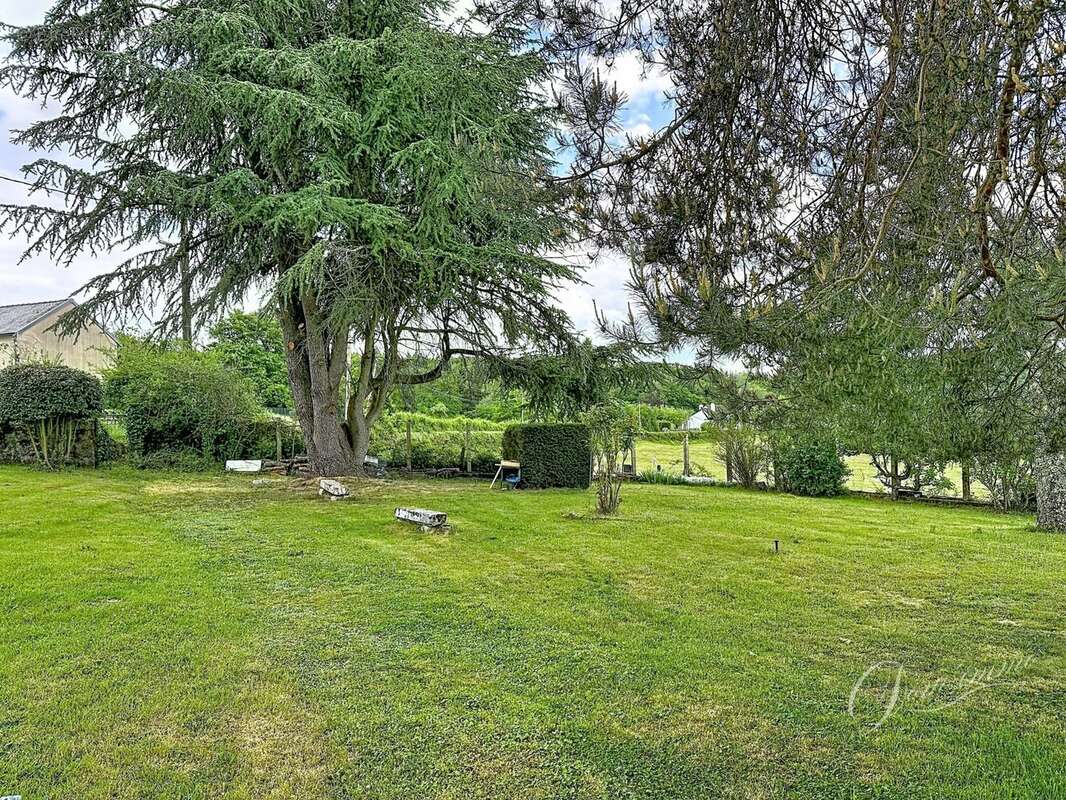 En exclusivité: Maison de campagne en pierres au cœur de la campagne bourguignonne - photo 12