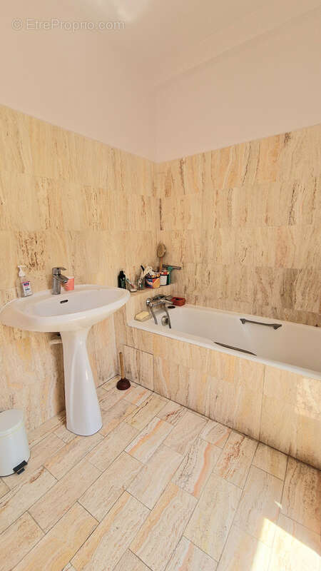 Appartement à RUEIL-MALMAISON