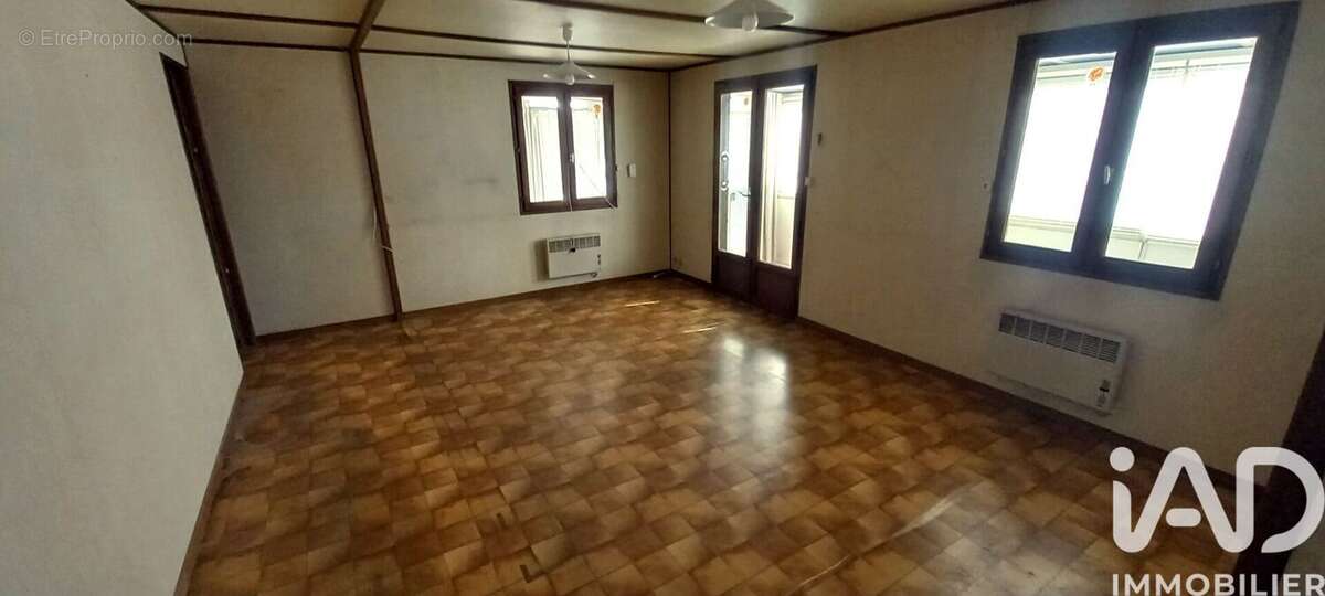 Photo 7 - Maison à BEAULIEU-SOUS-LA-ROCHE