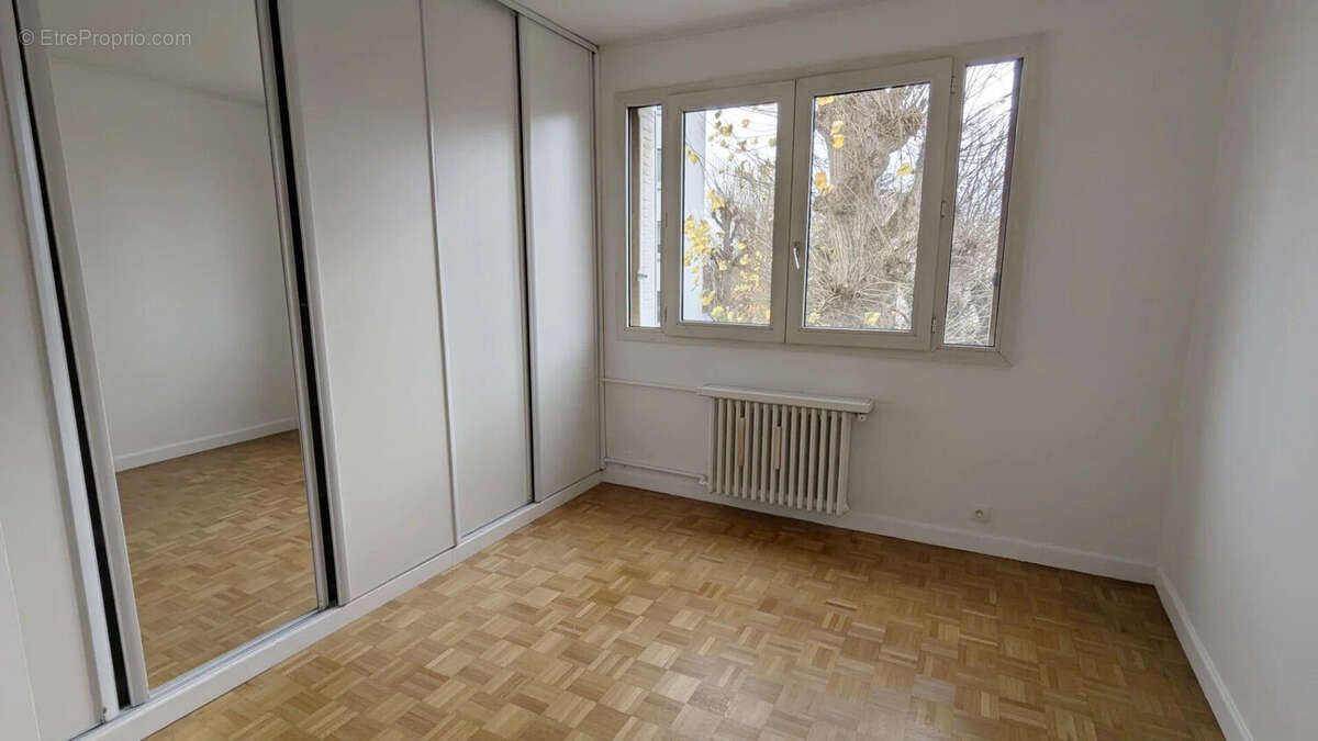 Appartement à GARCHES