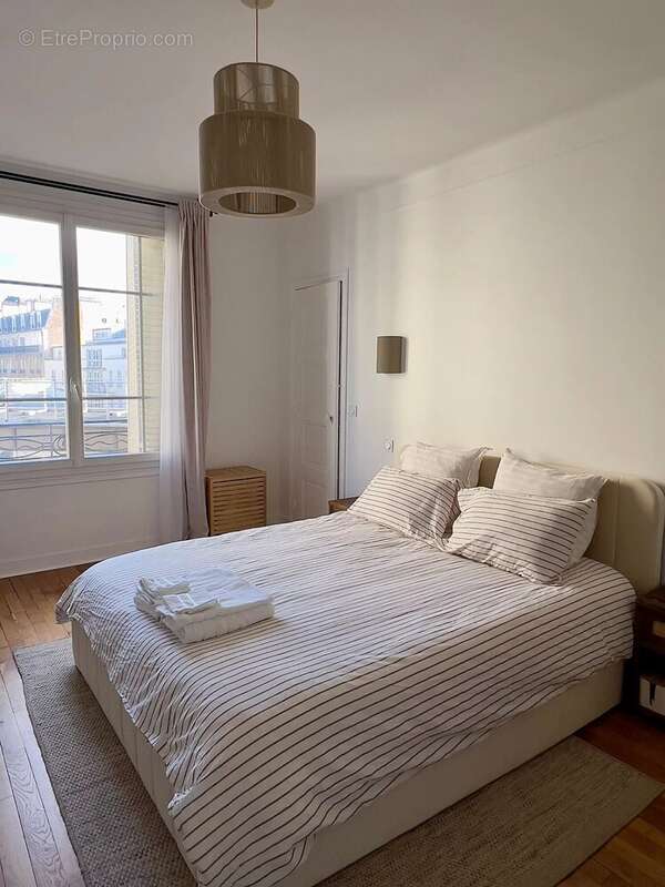 Paris 15ᵉ – La Motte-Picquet Grenelle – Superbe 2 pièces de 53 m² entièrement rénové - photo 7