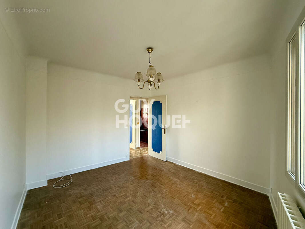 Maison à FONTENAY-SOUS-BOIS