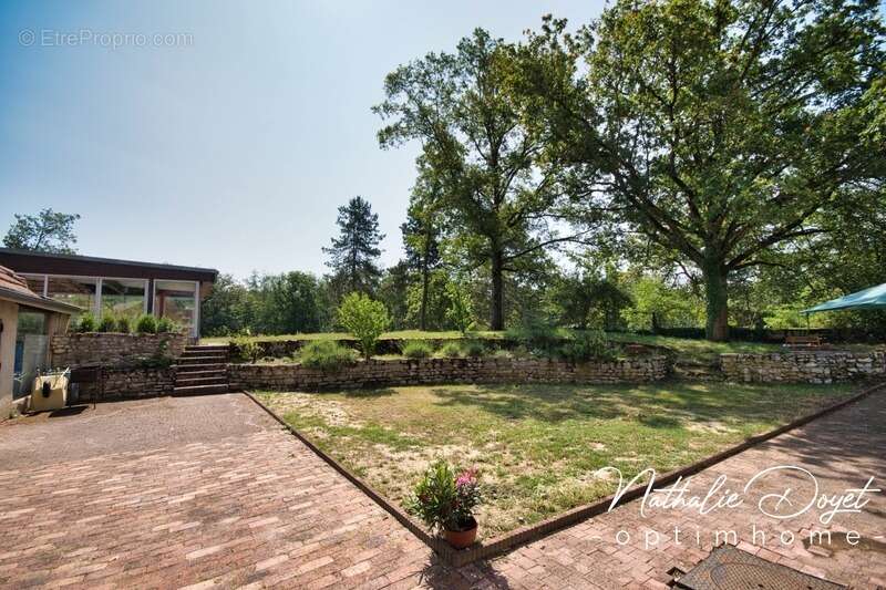 Maison à MONT-NOTRE-DAME