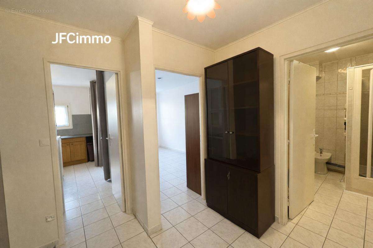 Appartement à NEUILLY-PLAISANCE