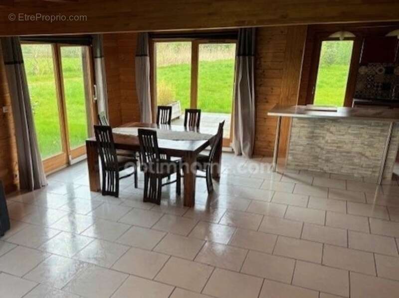 Maison à GRIMAUCOURT-EN-WOEVRE
