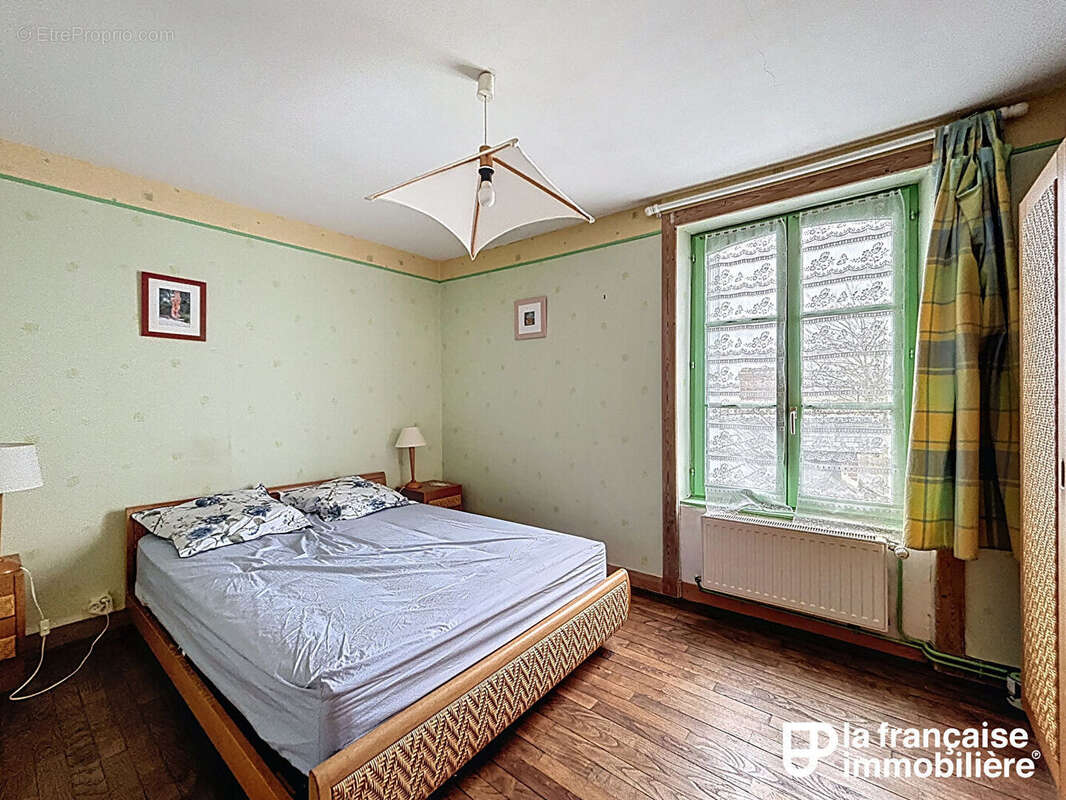 Maison à SAINT-MEEN-LE-GRAND