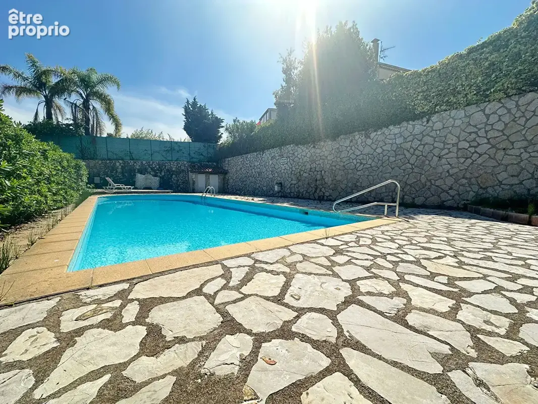 Photo Appartement à Villeneuve-Loubet au prix de 277 000€