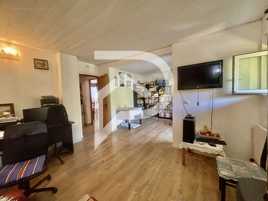 Maison à BALLANCOURT-SUR-ESSONNE