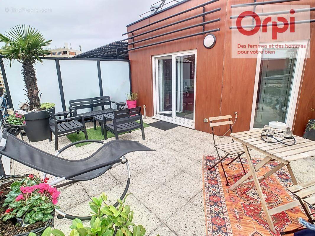 Appartement à ISSY-LES-MOULINEAUX