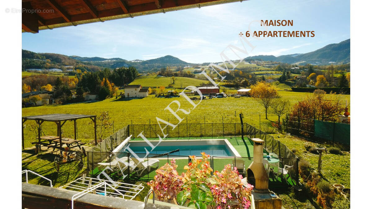 Maison à TURRIERS