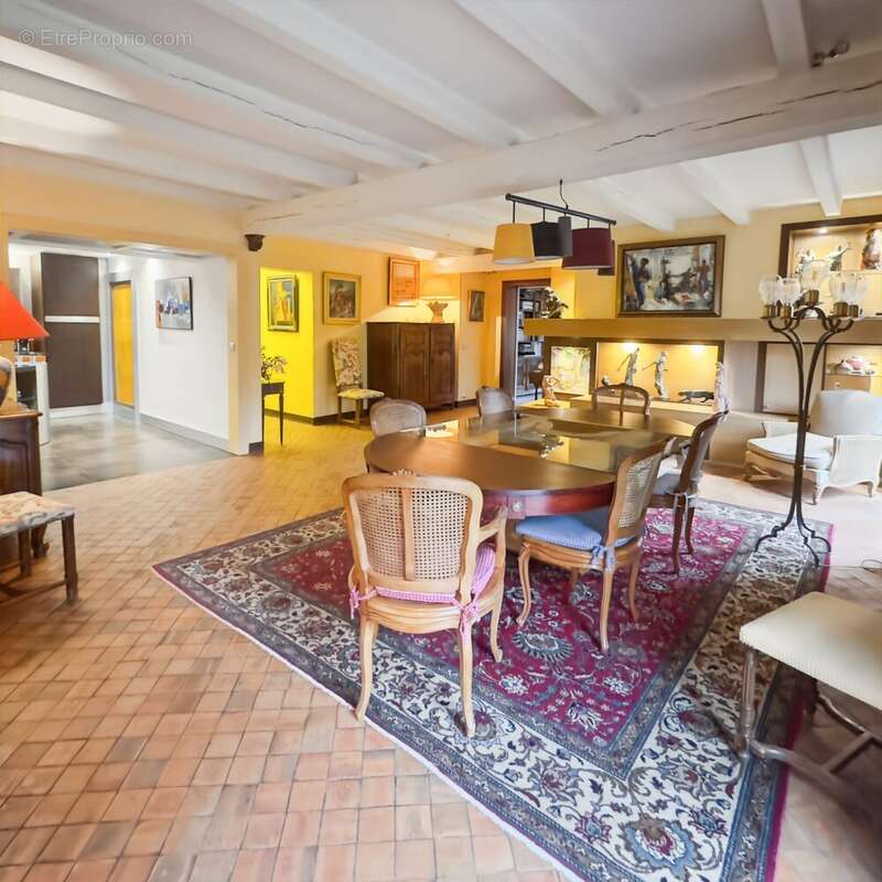 Maison à LIMEIL-BREVANNES