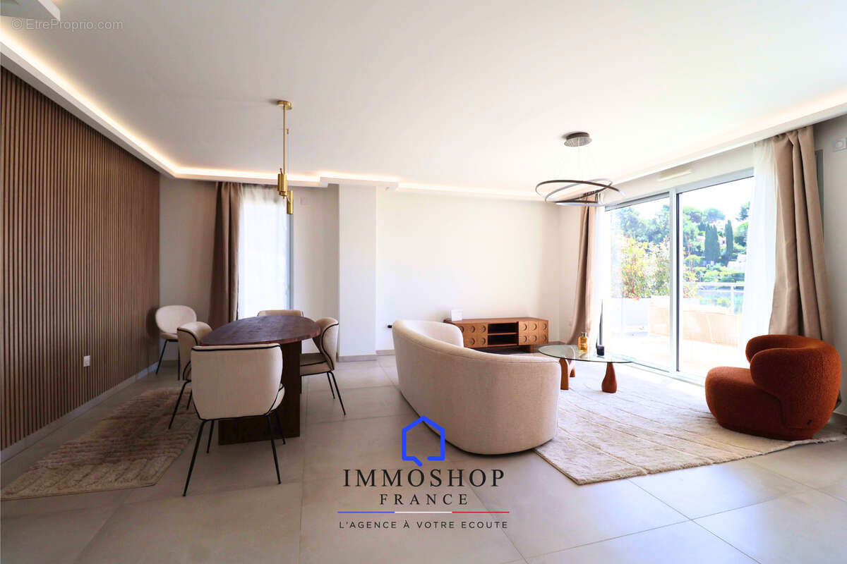 Appartement à LE CANNET