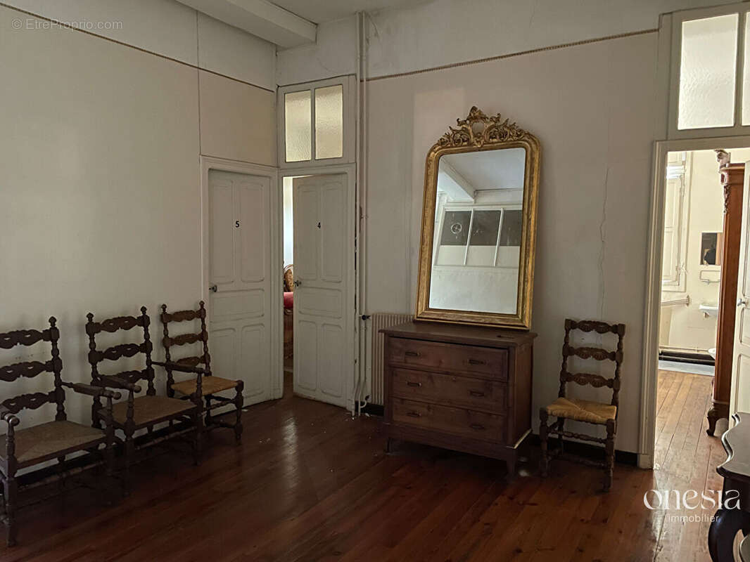 Appartement à OLORON-SAINTE-MARIE