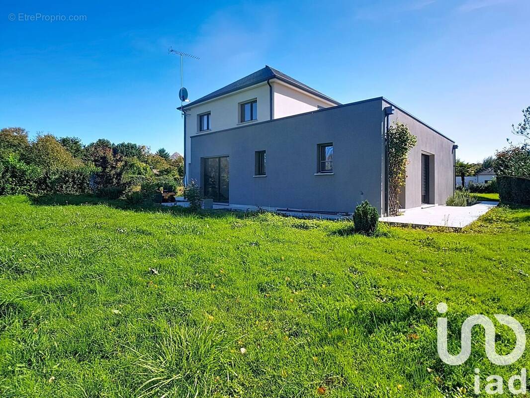 Photo 1 - Maison à MONTARGIS