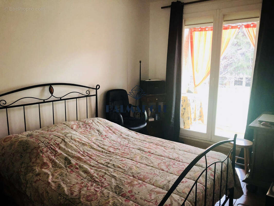 Chambre - Appartement à PERPIGNAN