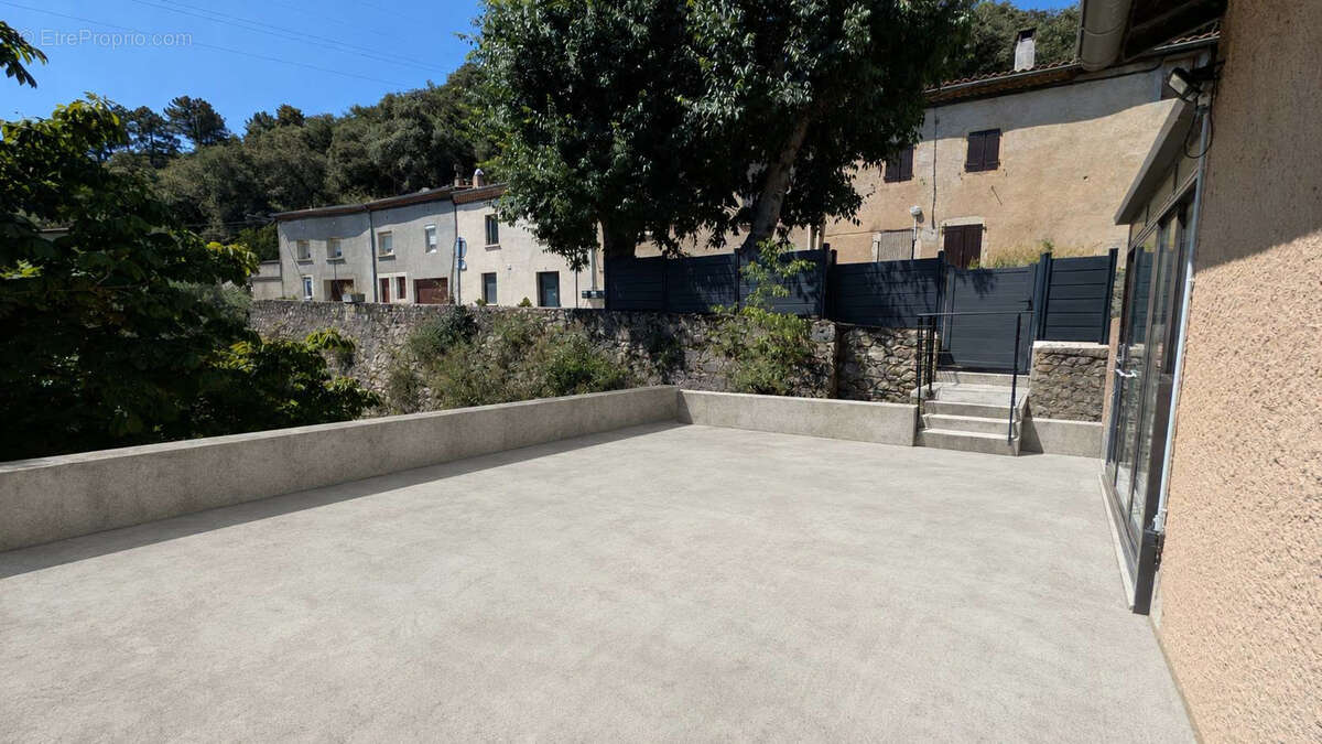 SAINT-PERAY / Maison 3 chambres avec terrasse de 41m2 - photo 3