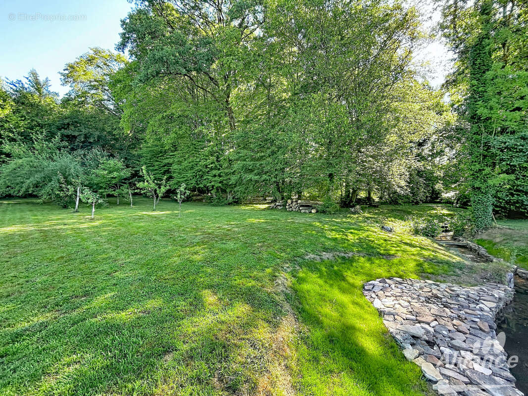 Maison de prestige de 162 m2  avec 4 chambres en lisière de forêt   Cadre atypique - photo 20