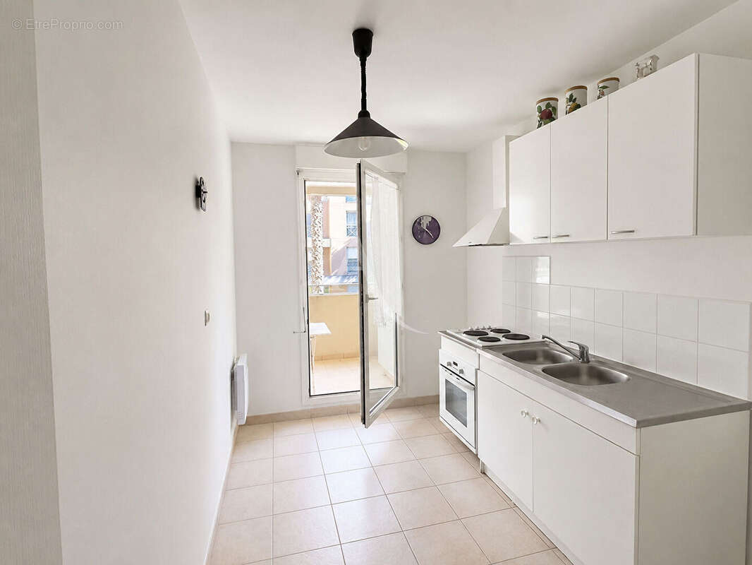 Appartement à MARSEILLE-12E