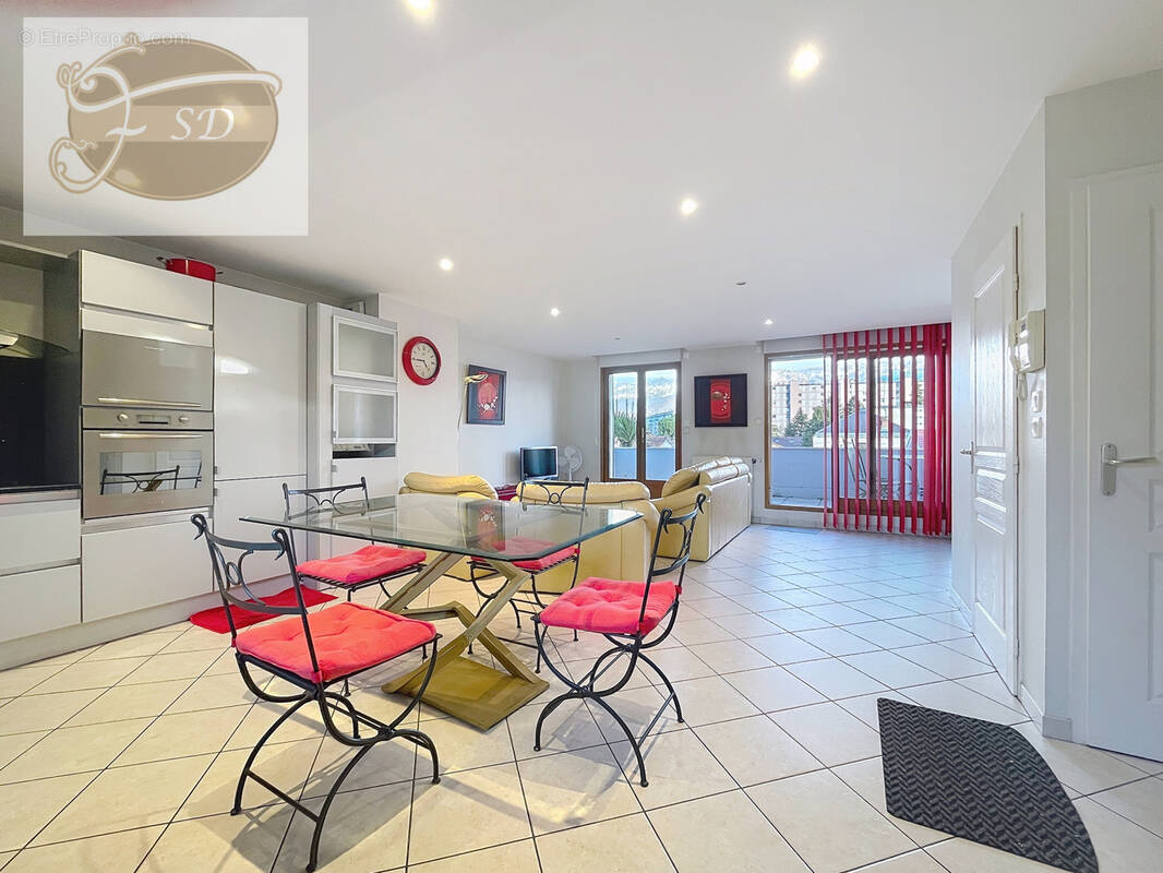 Appartement à GRENOBLE