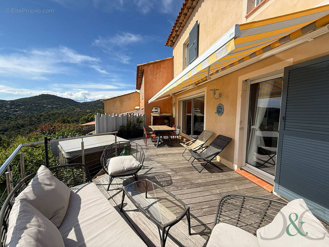 Maison à LE LAVANDOU