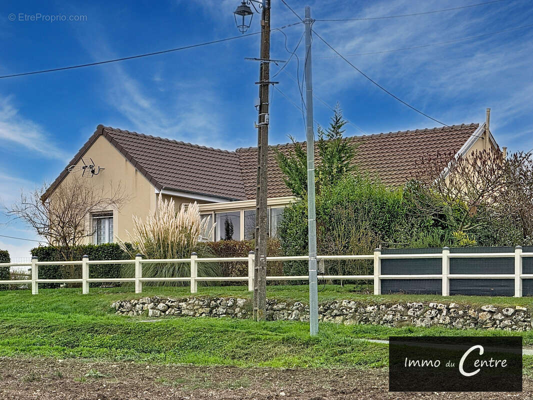 Maison à MONTMIRAIL