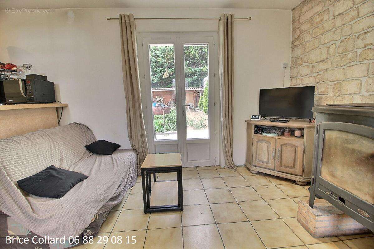 60870 VILLERS SAINT PAUL Maison climatisée 2 chambres, parking et jardin, petit budget ! - photo 3