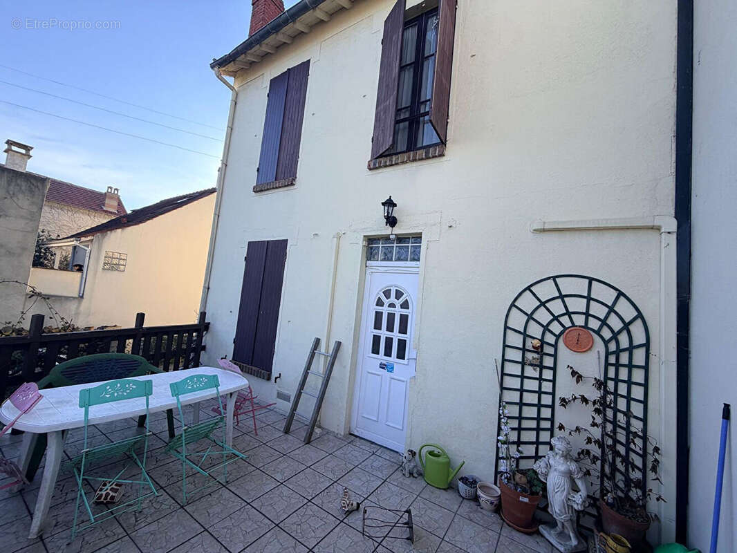 Maison à HOUILLES