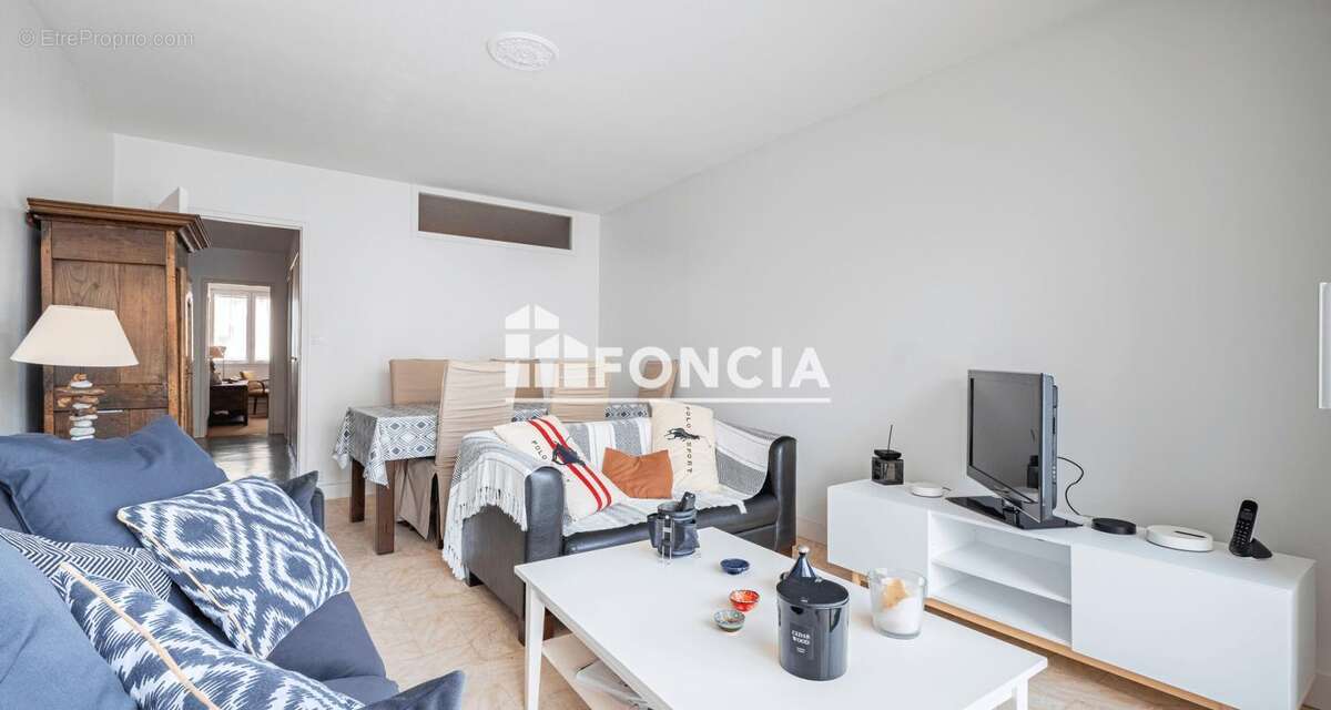 Appartement à LE POULIGUEN