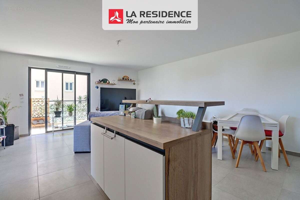 Appartement 78 m² à Saint-Raphael  - photo 4