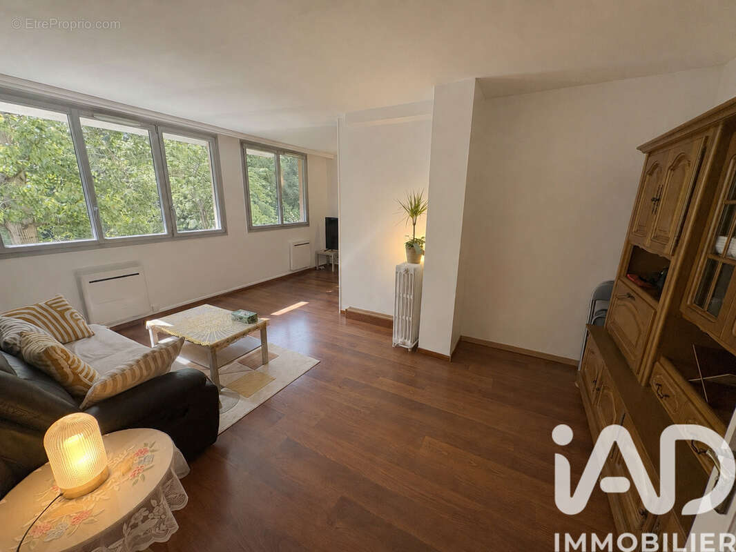 Appartement 69 m² à Sarcelles  - photo 4