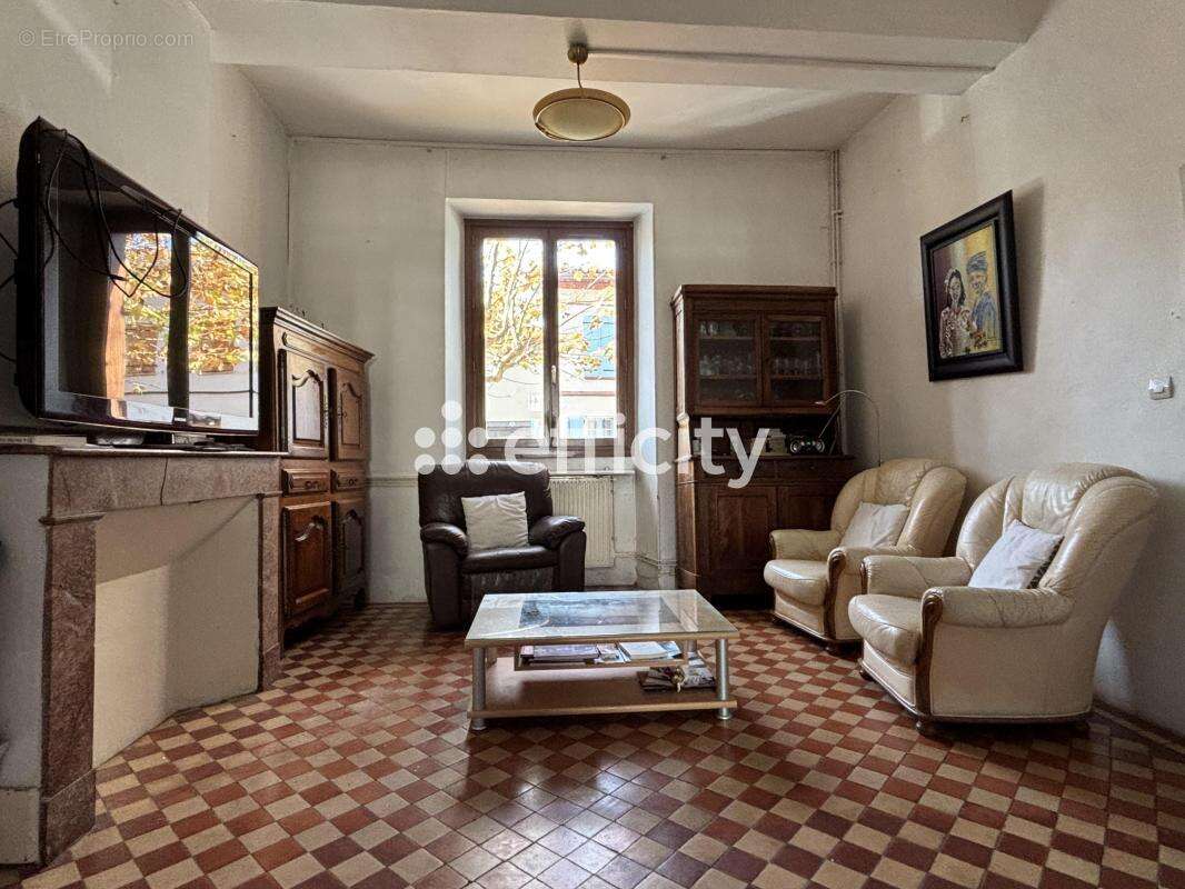 Maison à CASTELNAU-D&#039;ESTRETEFONDS