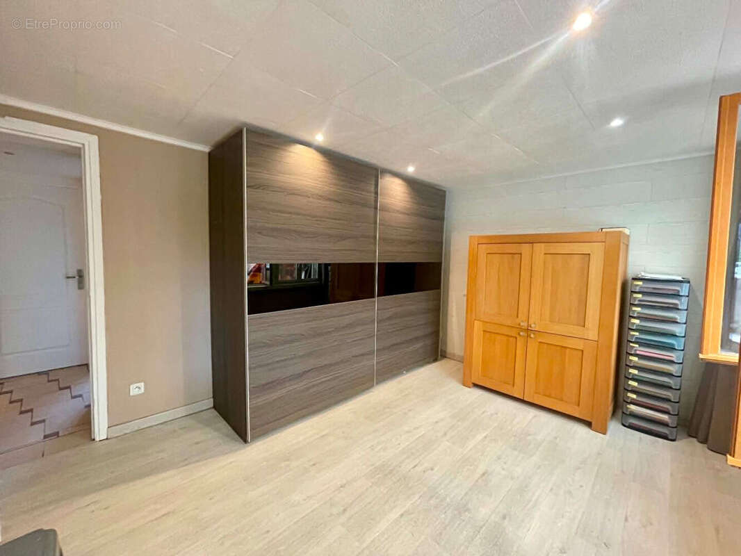 Maison Lallaing 4 pièce(s) 115 m2, 3 chambres, jardin, garage - photo 6