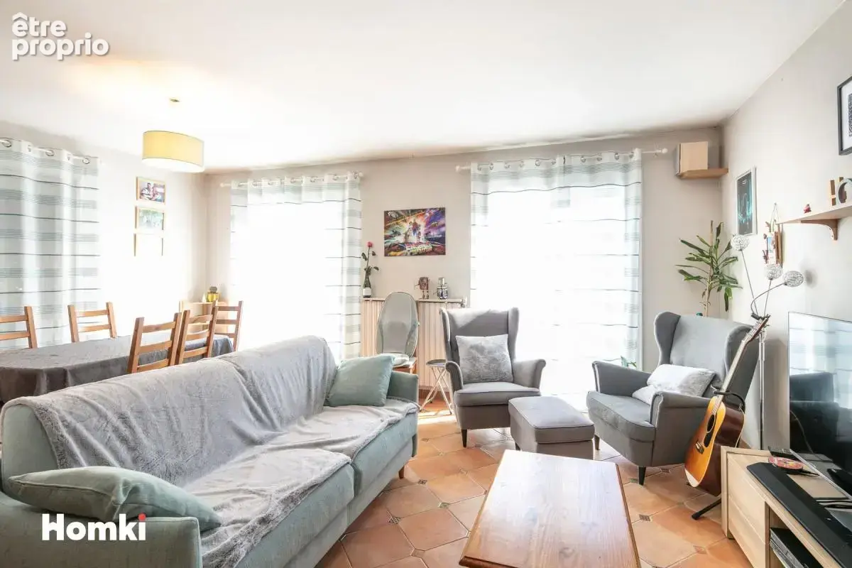 Maison de ville T6 de 121 m²à Saint-Martin-d'Hères 38400 - photo 4