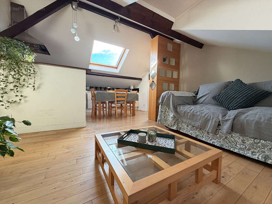 Appartement à VILLEJUIF