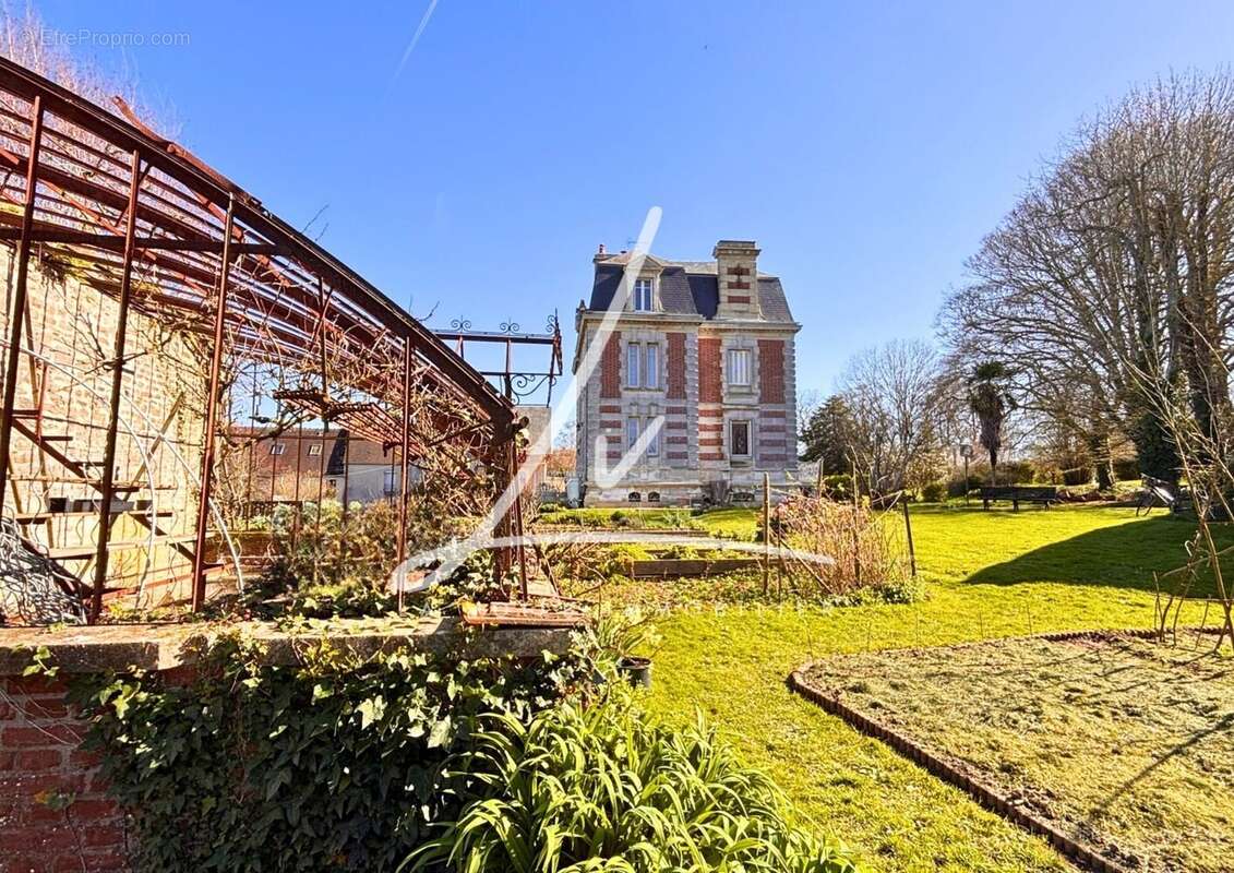 Maison à DOUVRES-LA-DELIVRANDE