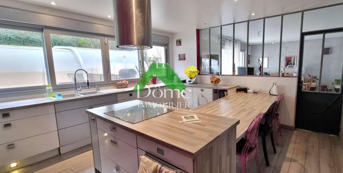 Maison à RONQUEROLLES