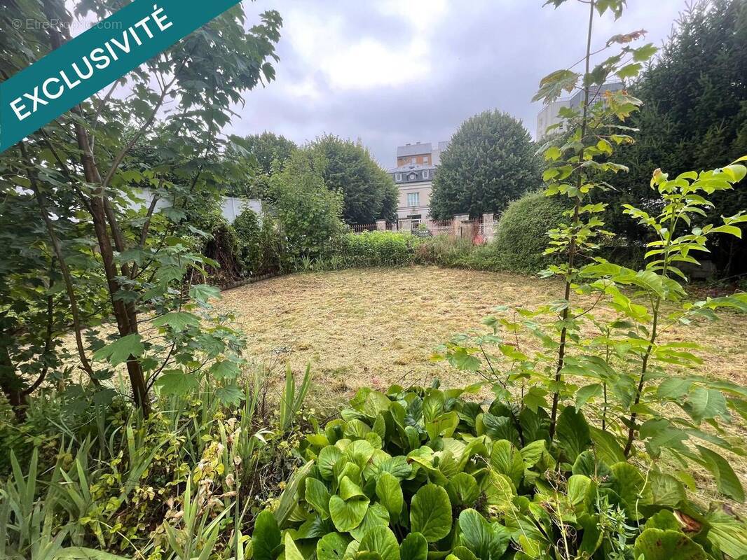 Photo 1 - Maison à LIMEIL-BREVANNES