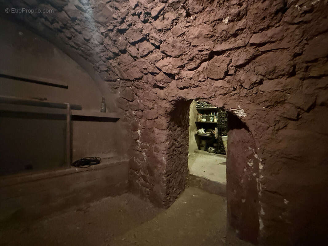 Maison de village 7 pièces à rénover avec grande cour - photo 15