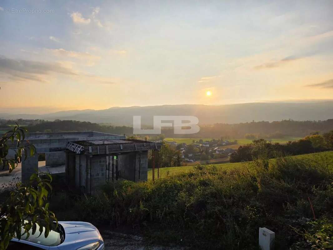 Maison à HAUTEVILLE-SUR-FIER