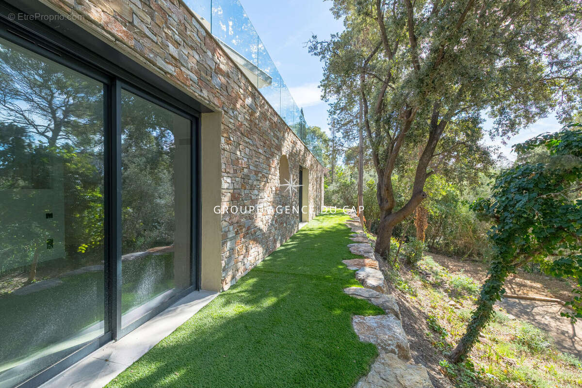 Maison à SAINT-RAPHAEL