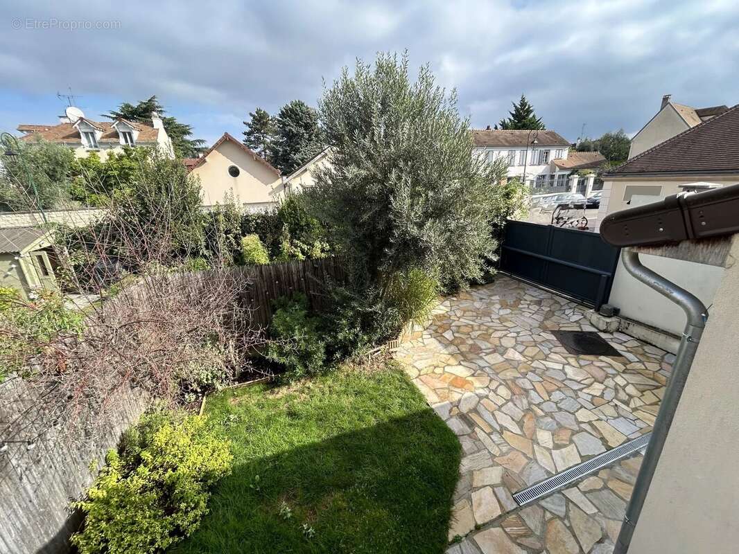 Maison à CROISSY-SUR-SEINE