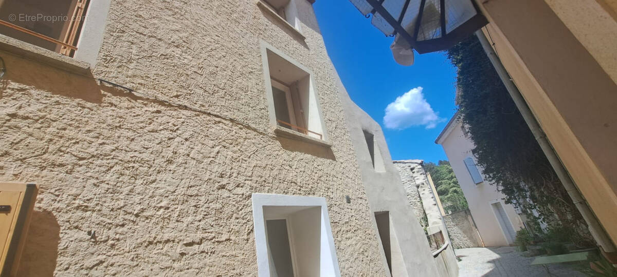 Maison à PUYLOUBIER